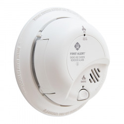 BRK First Alert Smoke &amp; CO Carbon Monoxide Detector 120V with Battery Backup
