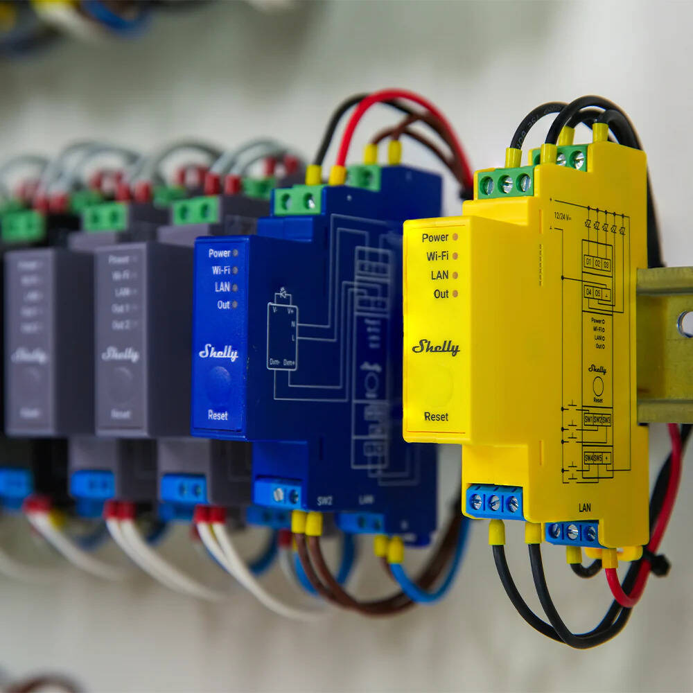 SHELLY-PROGRBWW-PM Shelly Pro RGBWWPM DIN Rail Mount 5 Channel CCT